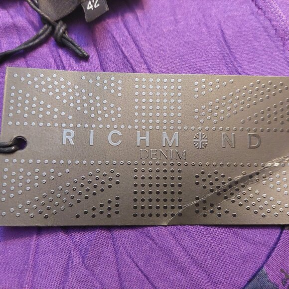 Richmond Purple Graphic Print Glitter Tee Shirt Sz 42 NWT - Picture 13 of 13